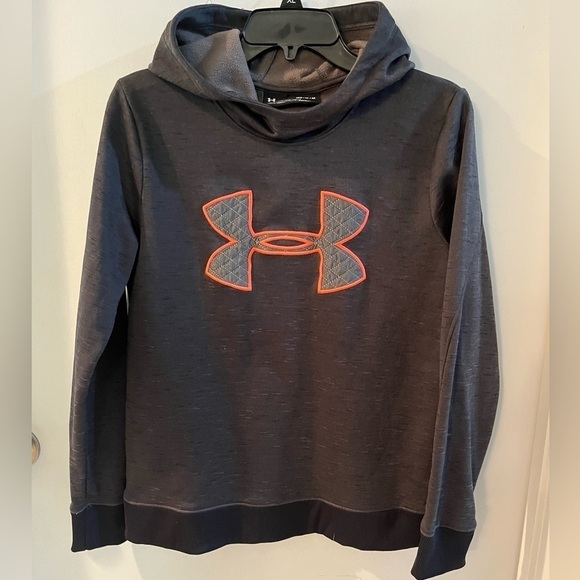 Under Armour Hoodie, size medium. Used, great condition. - Picture 1 of 5